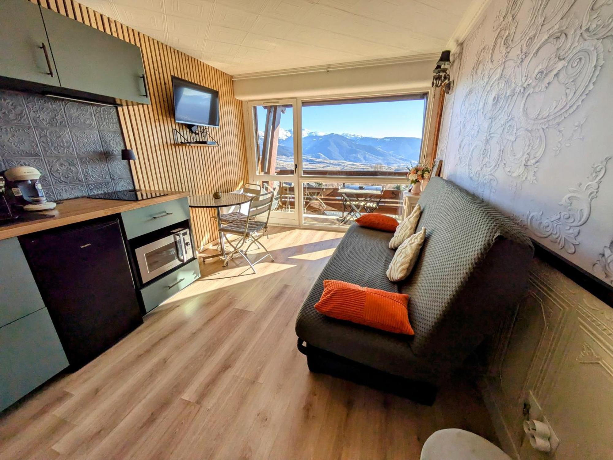 Appartement Le Ptit Cocon à Font-Romeu-Odeillo-Via Extérieur photo